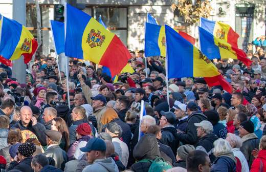 
                    Санду указала на коррупцию при проведении выборов в Молдавии

        