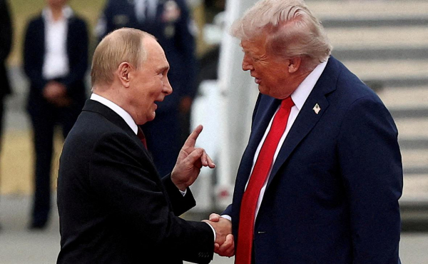 
                    В ЕС сочли &laquo;политическим кошмаром&raquo; встречу Путина и Трампа в Будапеште
                