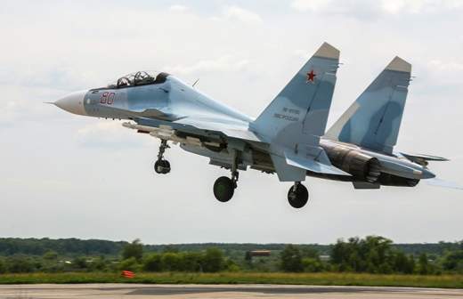 
                    ОАК передала Минобороны РФ партию новых истребителей Су-30СМ2

        