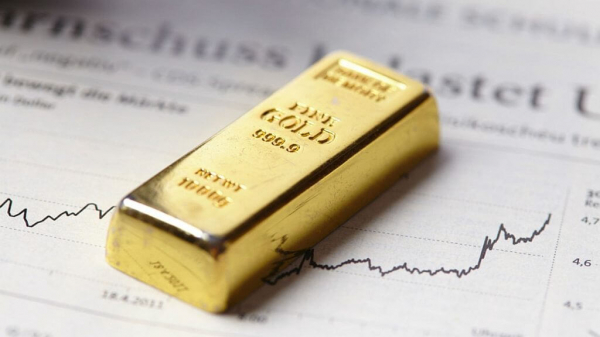 
                    Опрос Goldman Sachs: в 2026 году золото может подорожать до $5,000 за унцию                