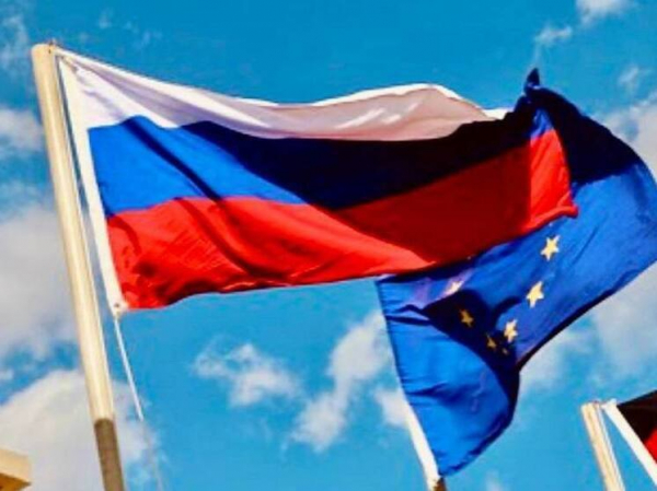 Запад стереотипно собирается держать Россию в узде